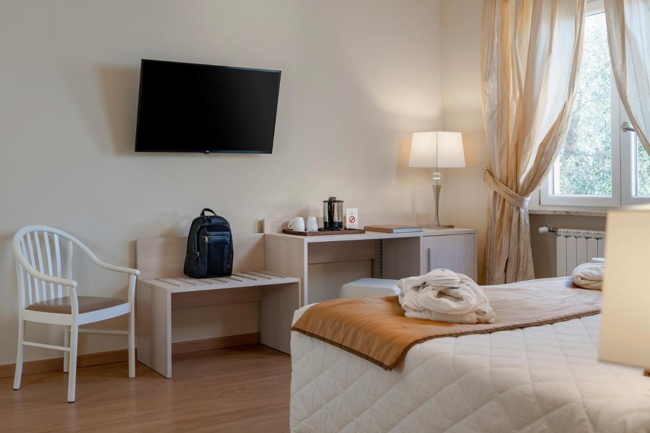 Europa Grand Hotel Lerici Exterior photo